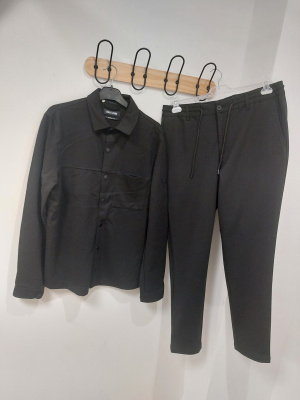 enssurchpantnoir_n_954364964