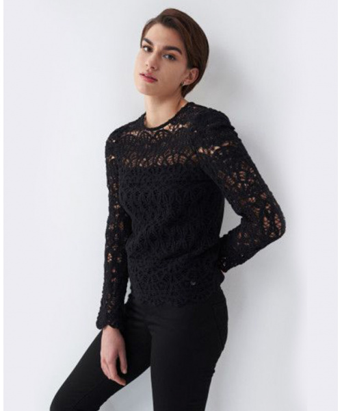 125858topcrochetnoir3