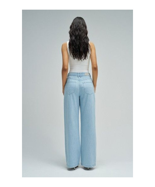 jpg_c55bec1d5e5c79b3fa5c7870e436cff1